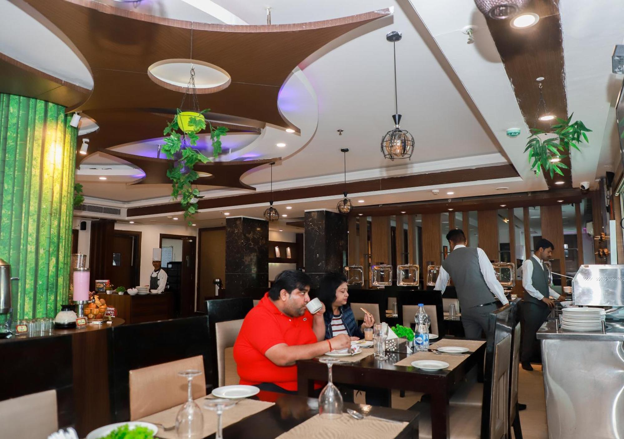 The Vaishnavi Hotel Deoghar Exterior foto
