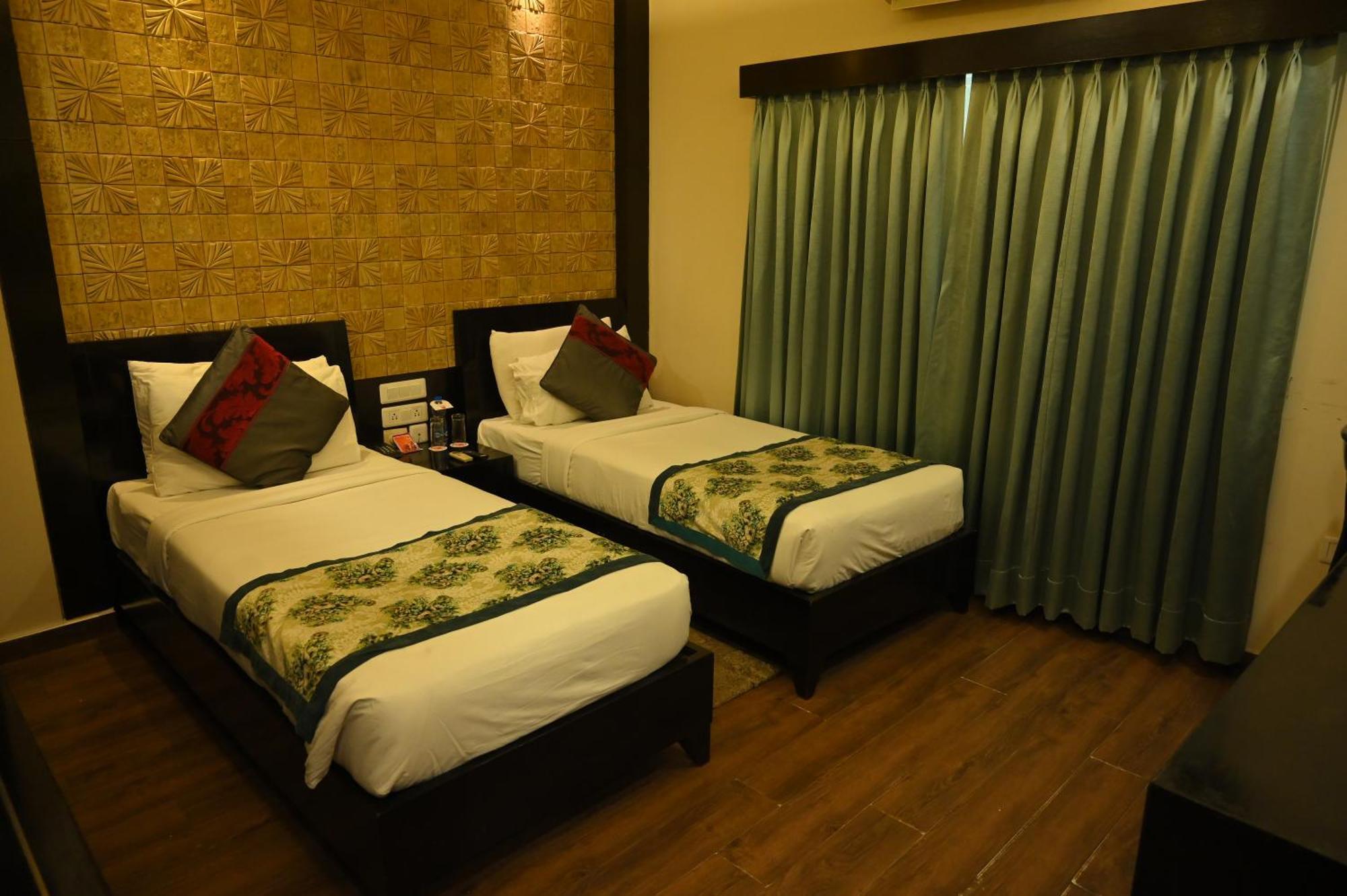 The Vaishnavi Hotel Deoghar Exterior foto